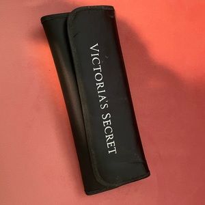 Victorias’s Secret Makeup Brush Set